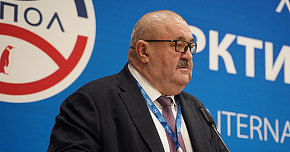 Рукша: Без строительства еще двух ледоколов 22220 не построить круглогодичную навигацию